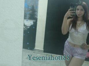 Yeseniahott88